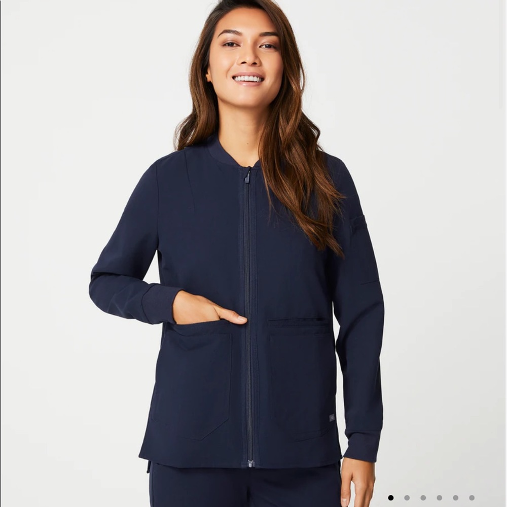 Women's Navy Bellery - Scrub Jacket - S / Navy